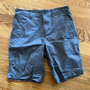 Men’s Urban Pipeline Flat Front Khaki Shorts
